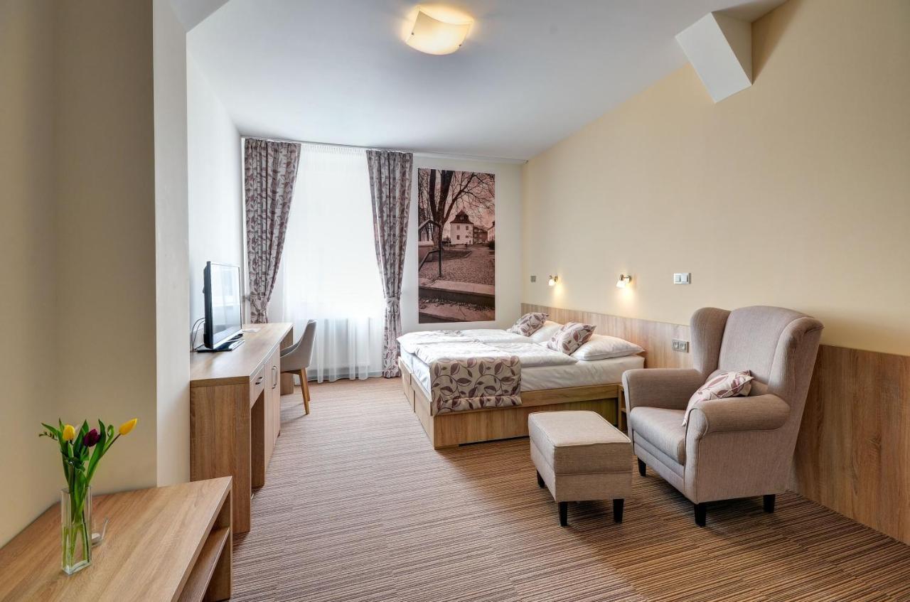 Hotel GTC 3* superior Bilovec Exterior foto